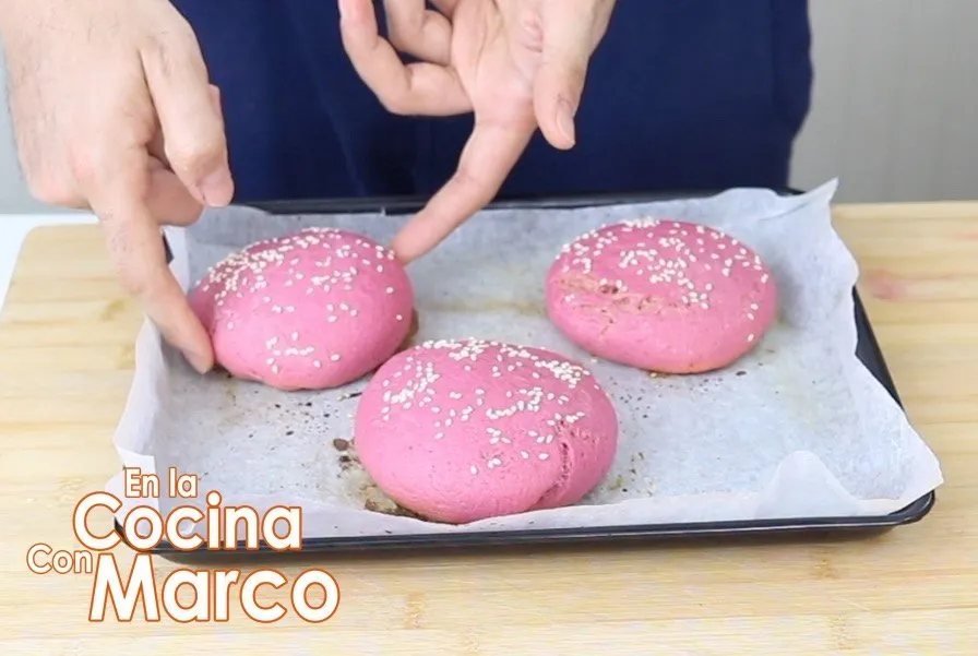 pan de hamburguesas rosadas