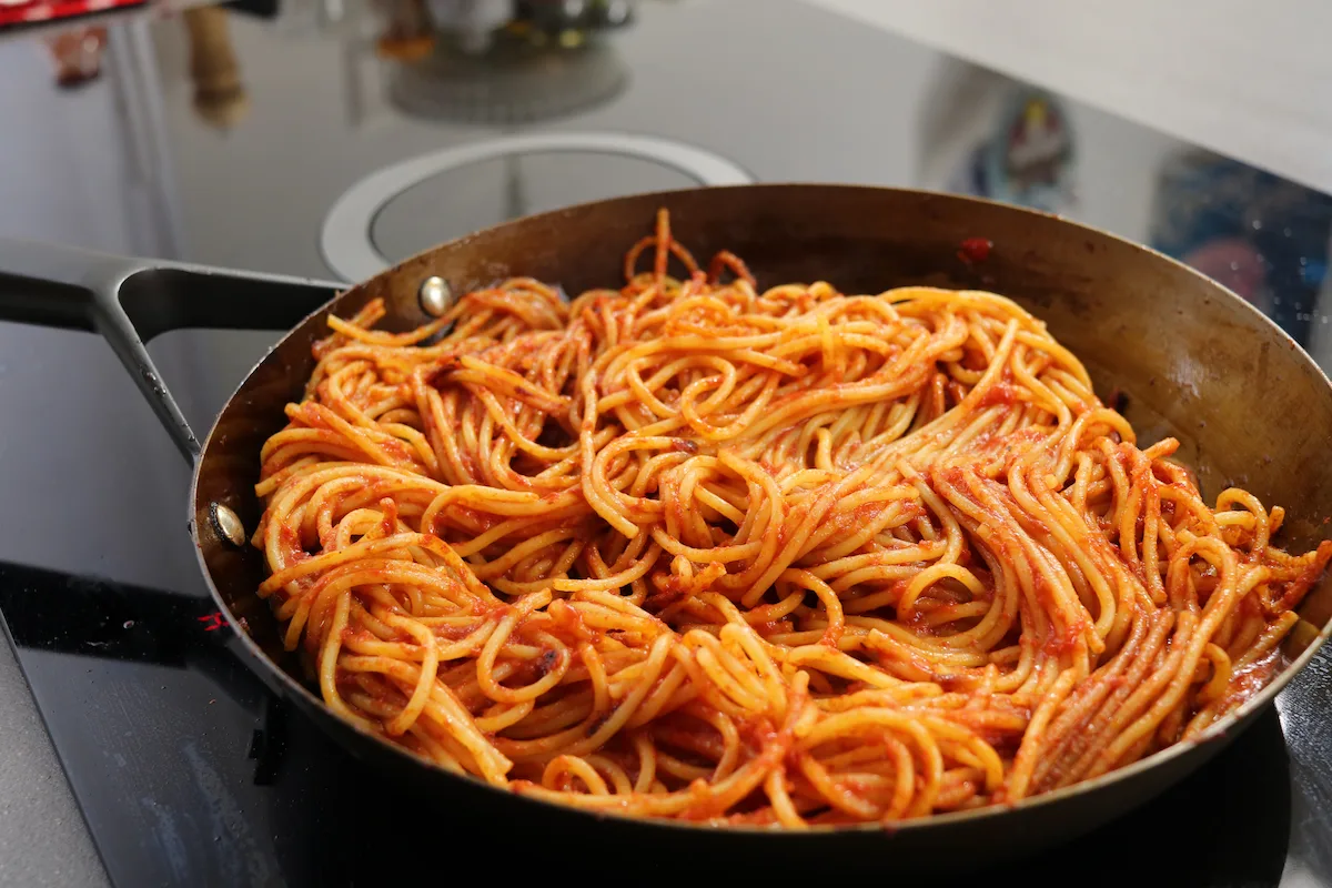 spaghetti quemados receta