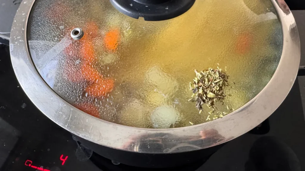 Calentar oregano encina de la tapa