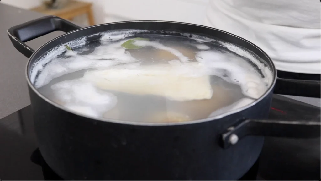 Hervir bacalao junto con las papas