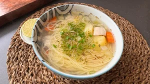 Sopa de pollo