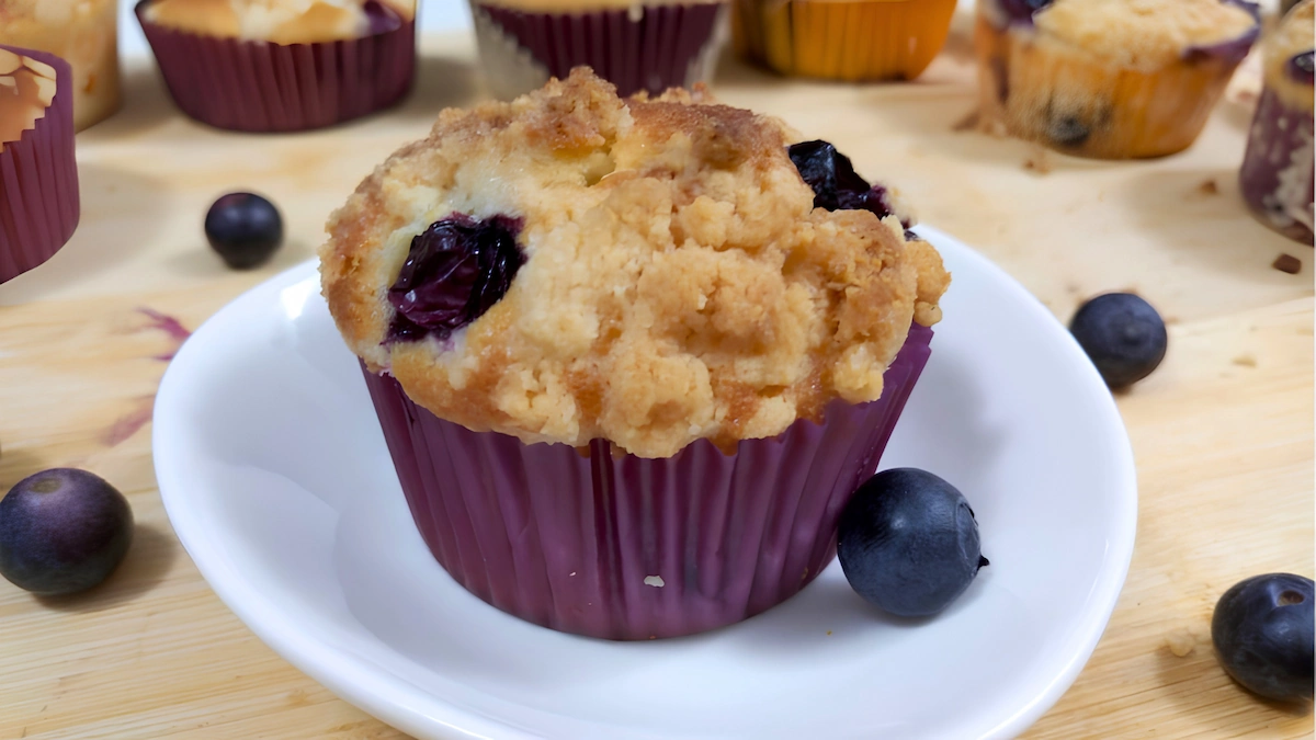 Muffin de arándanos con crumble