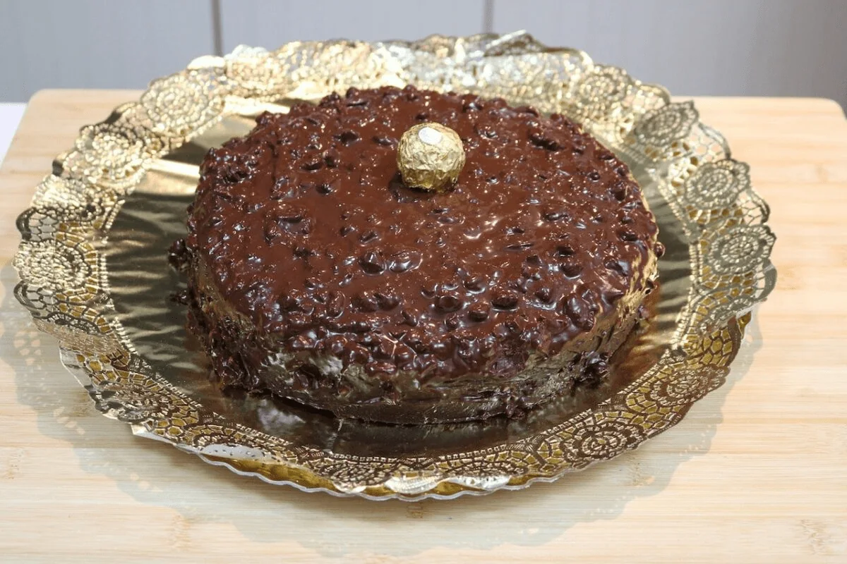 Tarta Ferrero Rocher receta fácil paso a paso