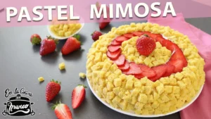 Tarta Mimosa de fresas y crema chantilly – receta italiana