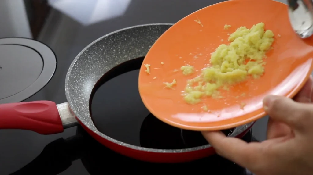 añadimos gengibre en la salsa teriyaki