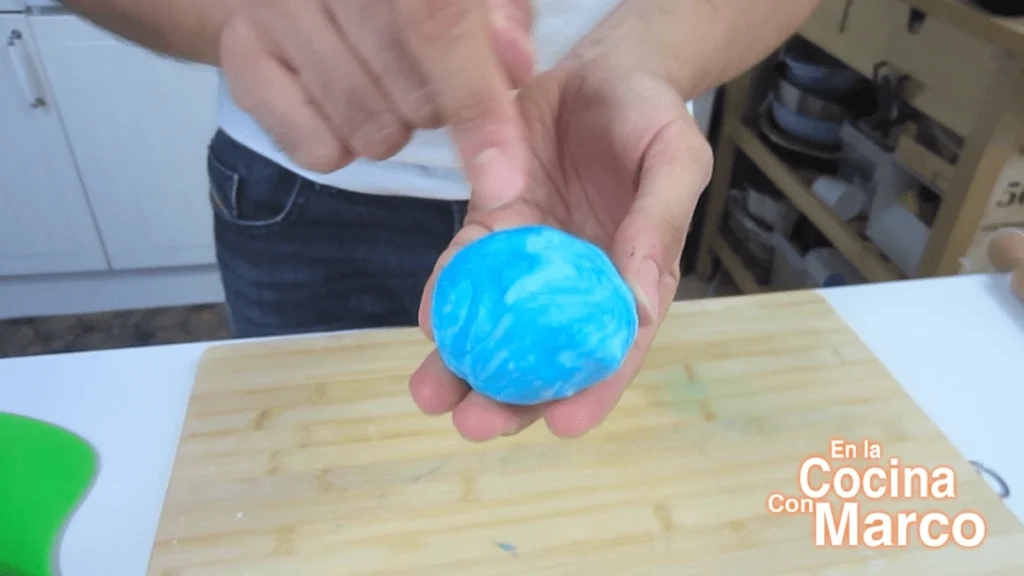 crear pasta de azúcar que parece mar