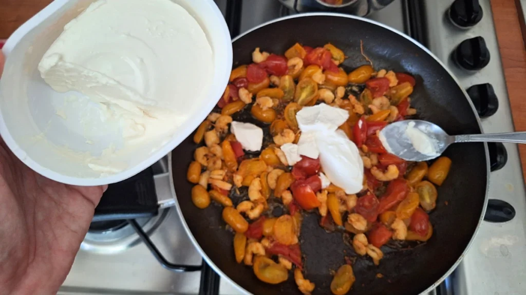 añadimos el queso crema