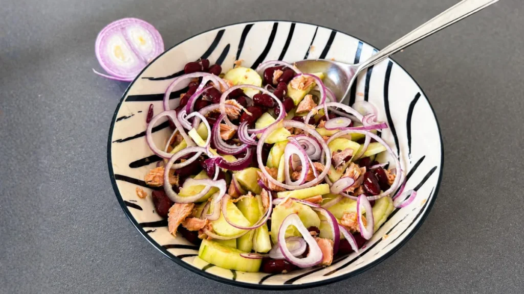 Ensalada atun y frijoles receta italiana