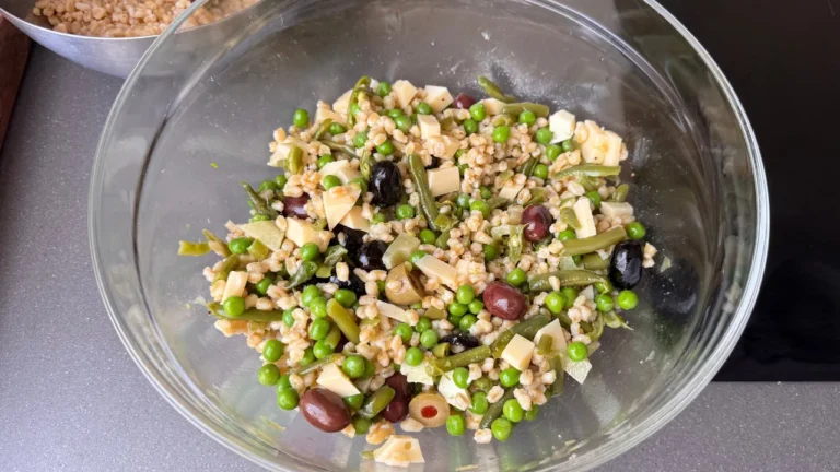 Ensalada de espelta a la italiana